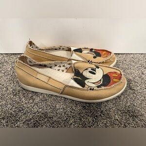 Crocs Disney Melbourne Mickey Mouse distressed canvas slip-on loafers size 10